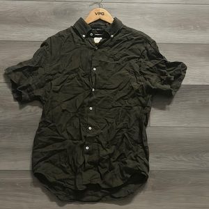 Green Linen Short Sleeve Button Down